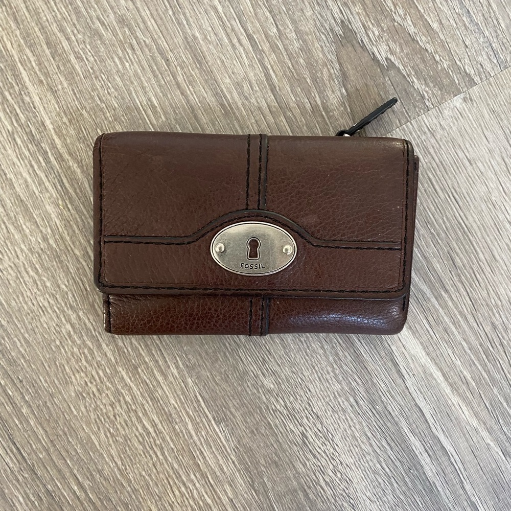 Leather Fossil wallet